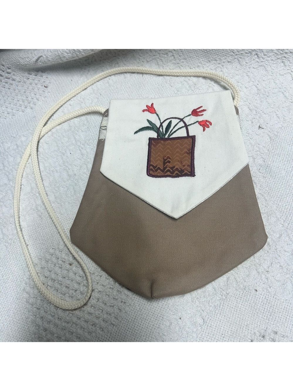 Handcrafted Vtg Small Purse Embroidered Floral Beige Brown Boho 1970s